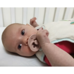 Vidéo - Mort subite du nourrisson : Les 3 mesures à prendre pour le protéger